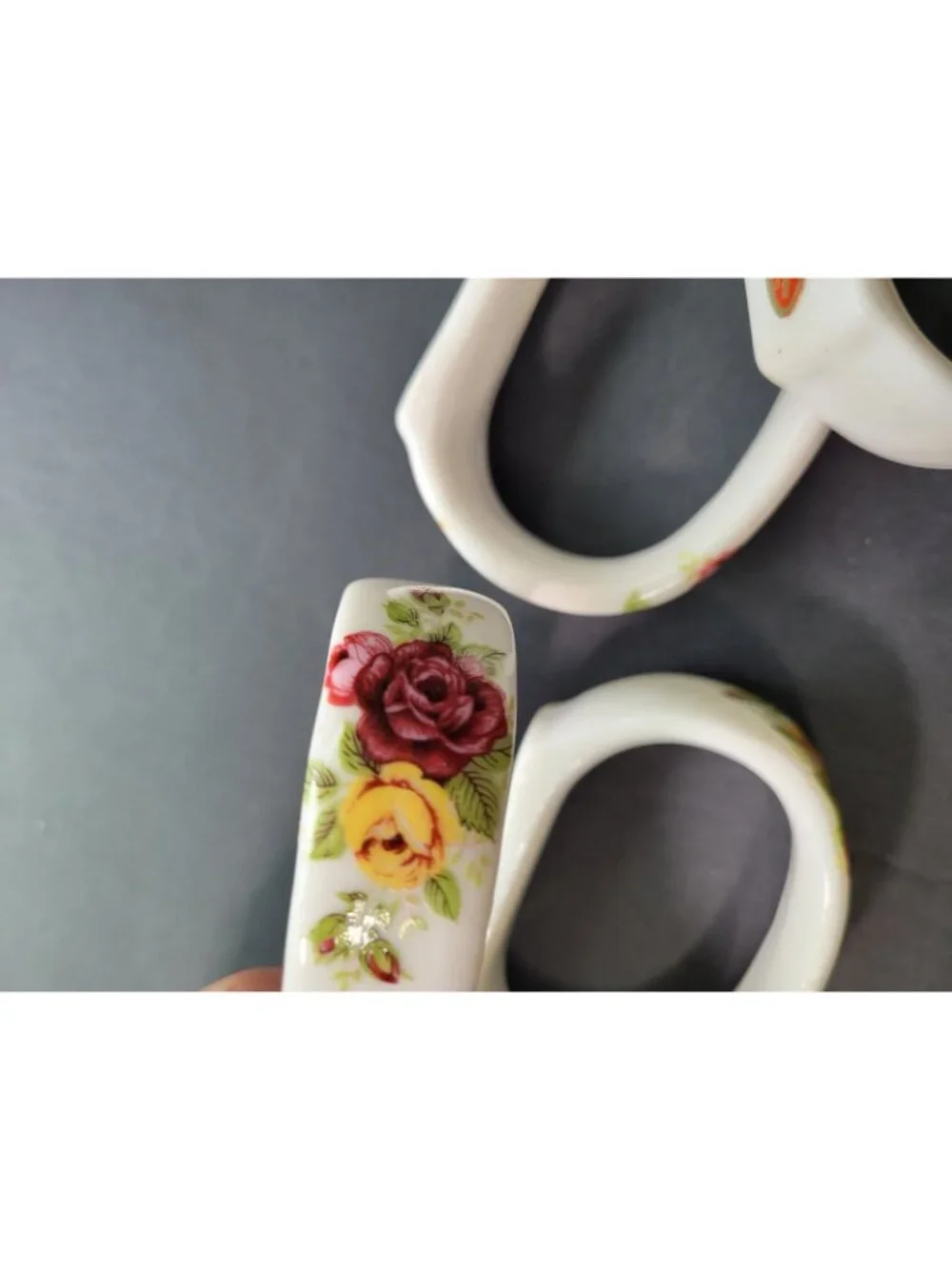 Vintage Genuine Bone China Cottage Rose‎ Napkin Rings Set of 4 Floral Taiwan